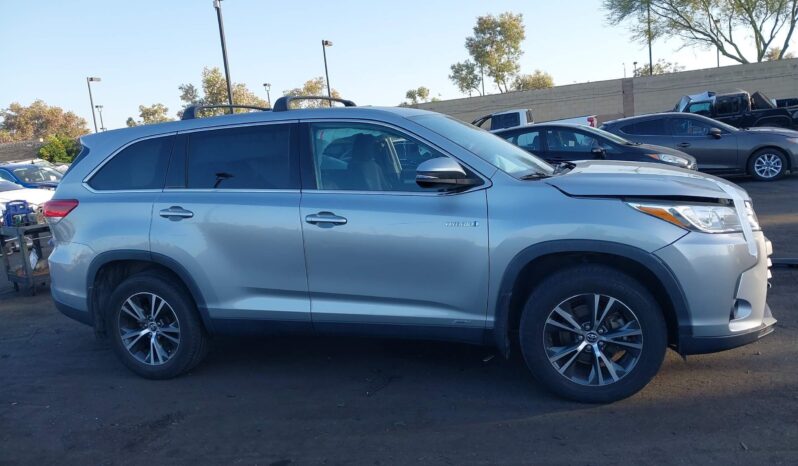 
								Toyota Highlander full									