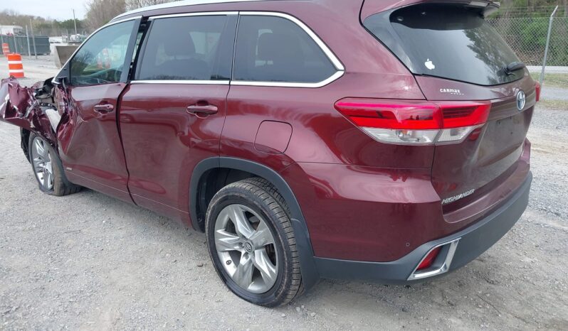 
								Toyota Highlander full									