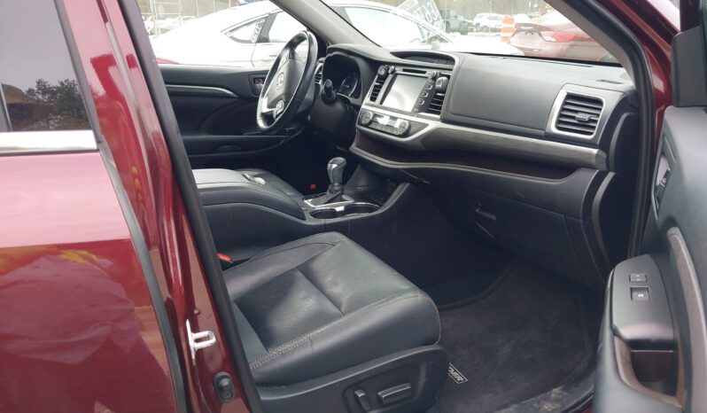 
								Toyota Highlander full									