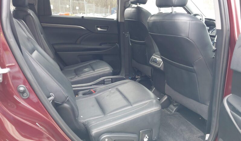 
								Toyota Highlander full									