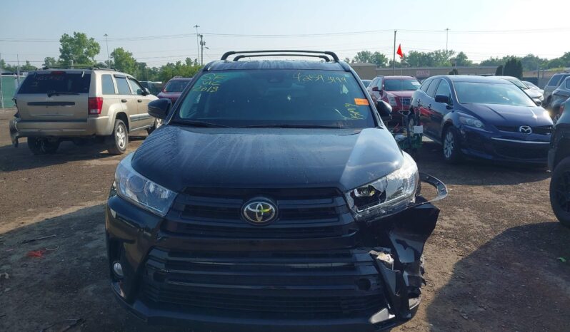 
								Toyota Highlander full									