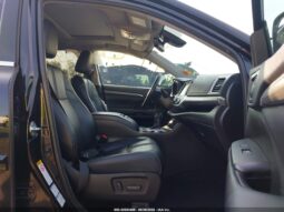 
										Toyota Highlander full									
