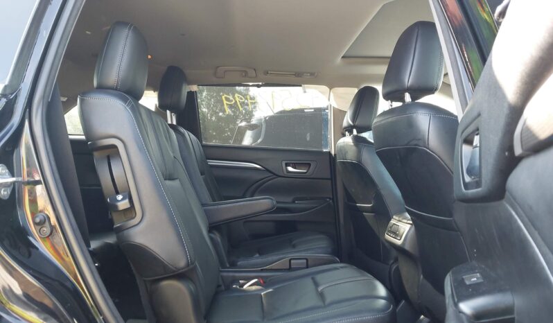
								Toyota Highlander full									