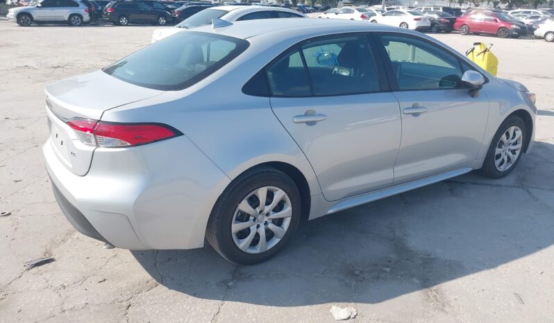 
								Toyota Corolla full									