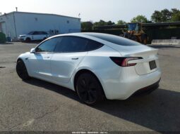 
										TESLA MODEL 3 full									