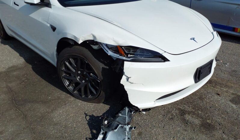 
								TESLA MODEL 3 full									