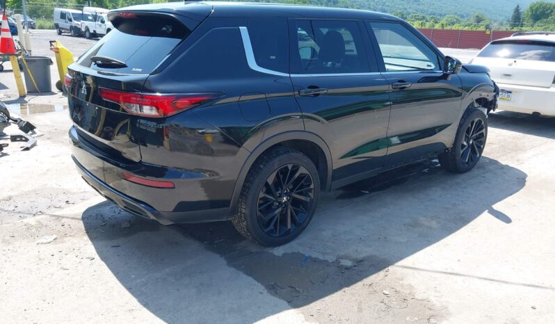
								MITSUBISHI OUTLANDER full									