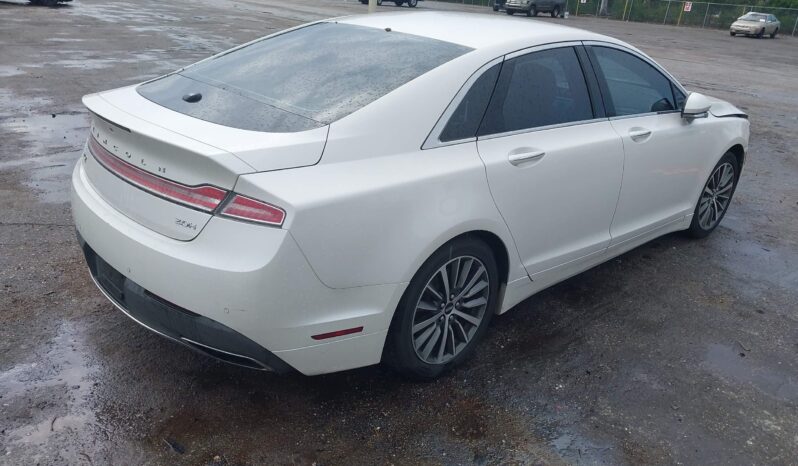 
								LINCOLN MKZ full									