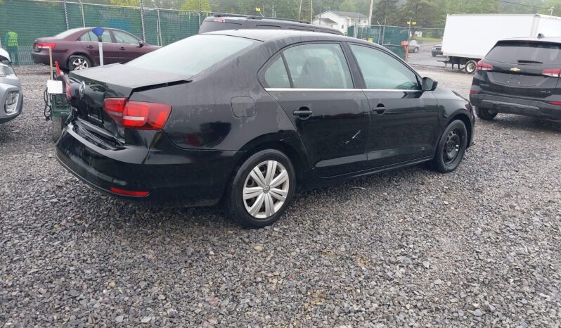 
								VOLKSWAGEN JETTA full									