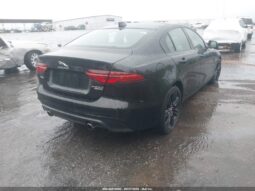 
										JAGUAR XE full									