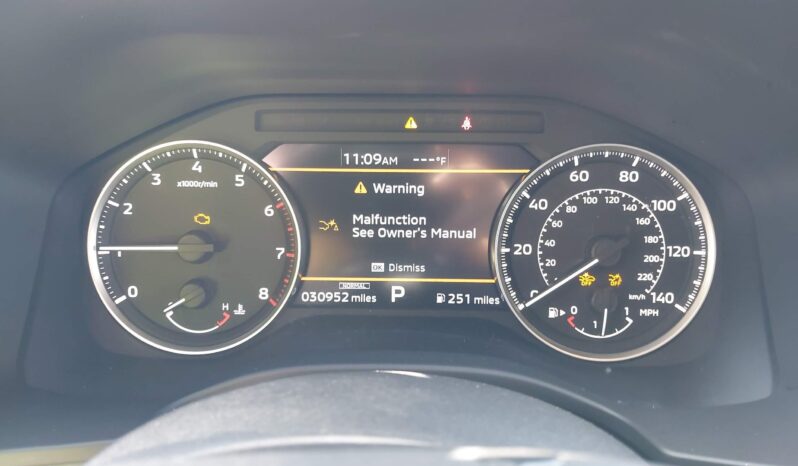 
								MITSUBISHI OUTLANDER full									