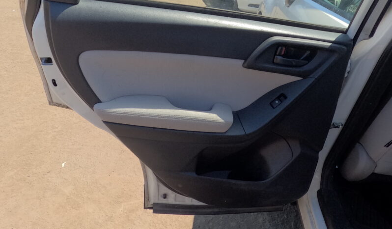 
								SUBARU Forester 2015 full									