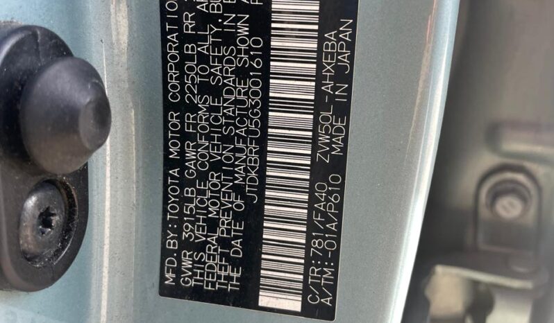 
								Toyota Prius full									