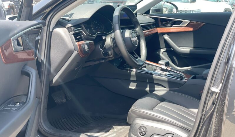 
								AUDI A4 full									