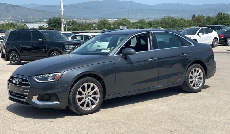 
								AUDI A4 full									