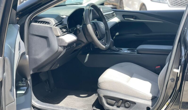 
								Toyota Camry full									