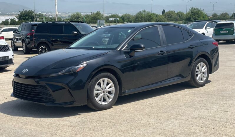 
								Toyota Camry full									