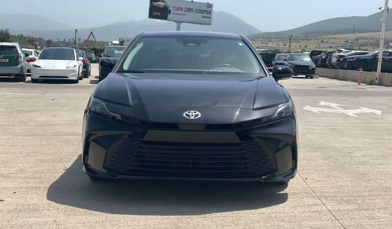 
								Toyota Camry full									