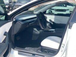 
										Tesla model 3 full									