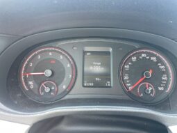 
										Volkswagen Passat full									