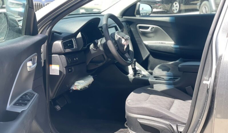 
								Kia Niro full									