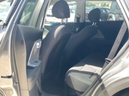 
										Kia Niro full									