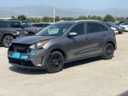 
										Kia Niro full									