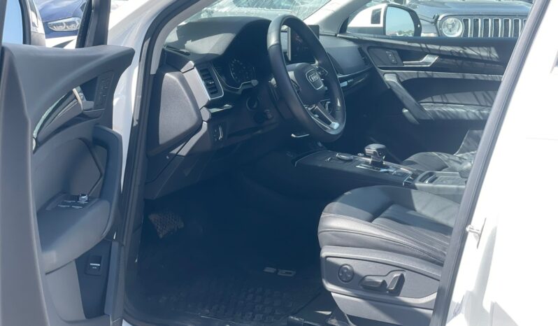 
								Audi Q5 full									