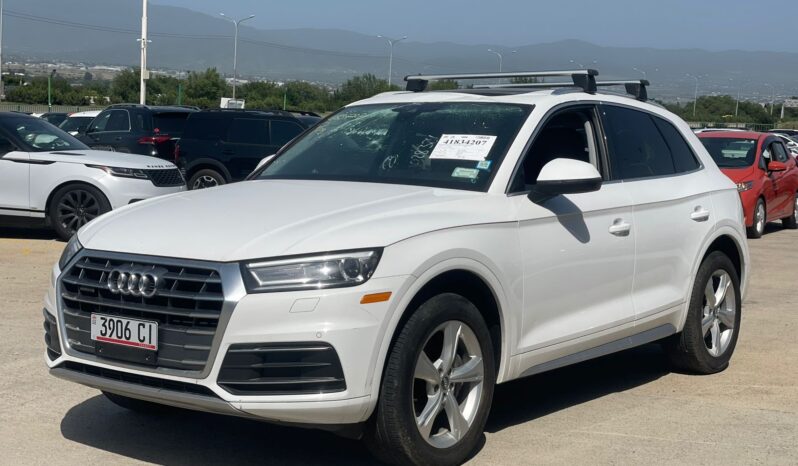 
								Audi Q5 full									