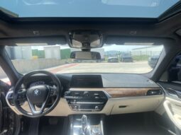 
										BMW 540i full									