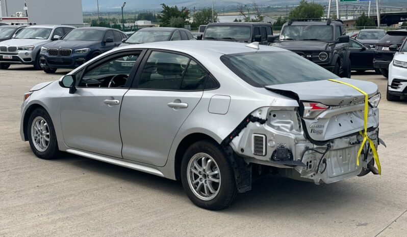 
								Toyota Corolla full									