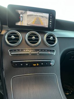 
										Mercedes-Benz GLC 300 full									