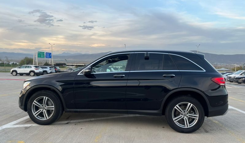 
								Mercedes-Benz GLC 300 full									