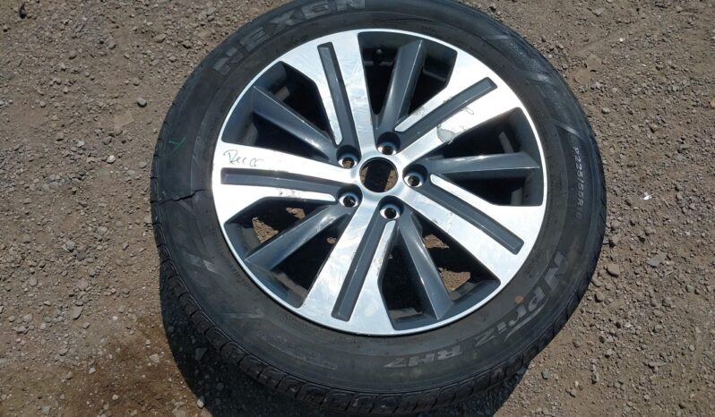 
								MITSUBISHI OUTLANDER full									