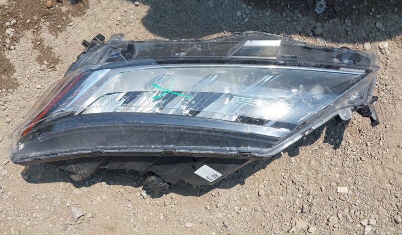 
								MITSUBISHI OUTLANDER full									