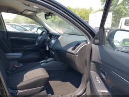 
										MITSUBISHI OUTLANDER full									