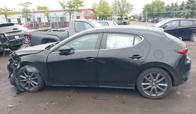 
								Mazda 3 full									