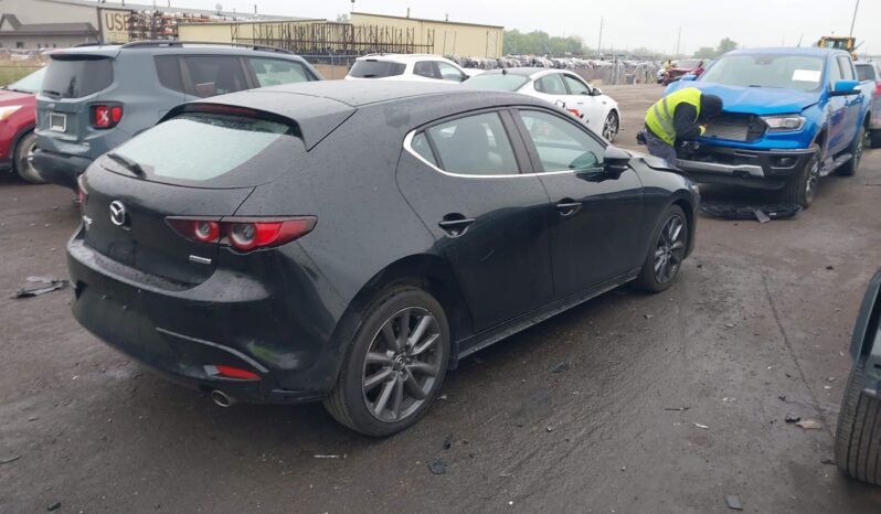 
								Mazda 3 full									
