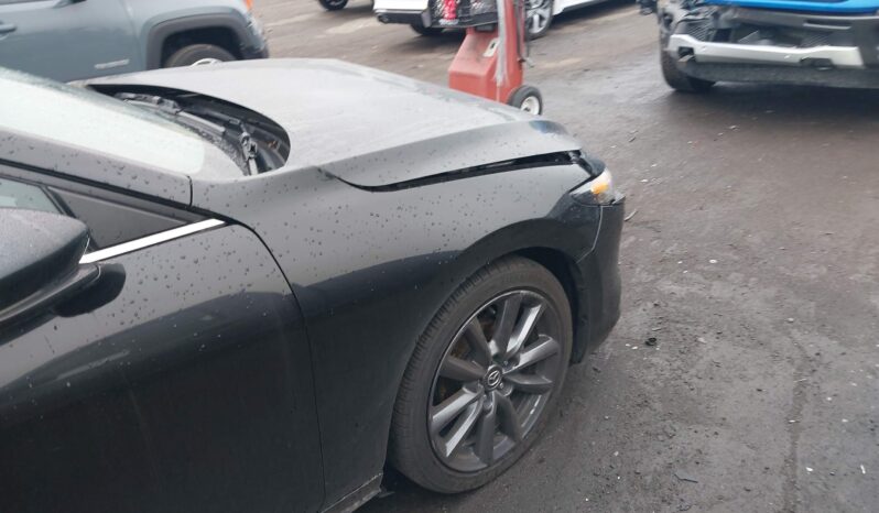 
								Mazda 3 full									