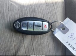 
										Nissan Quest full									