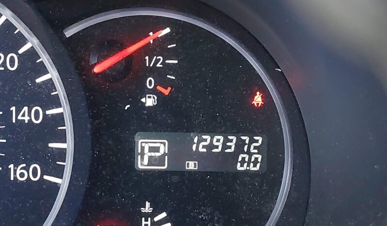 
								Nissan Quest full									