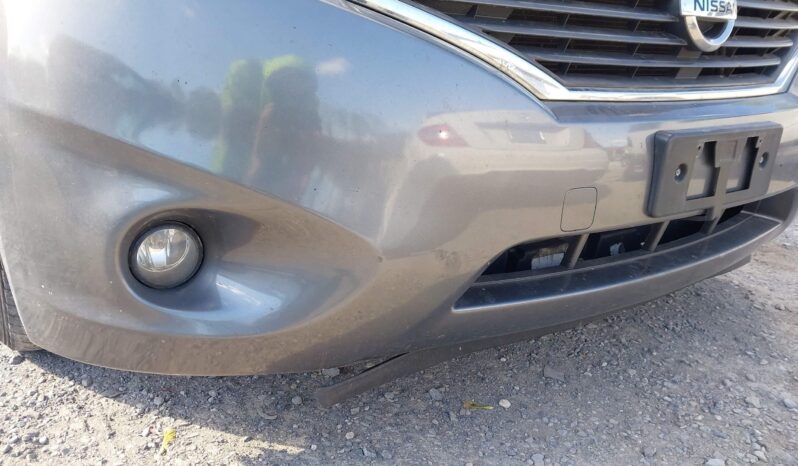 
								Nissan Quest full									