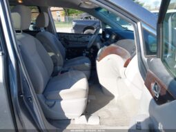 
										Nissan Quest full									