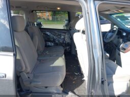 
										Nissan Quest full									