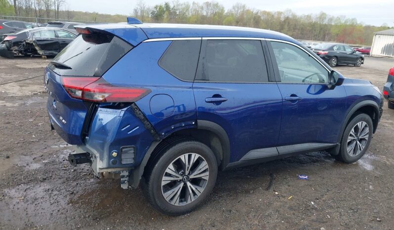 
								2023 Nissan Rogue full									