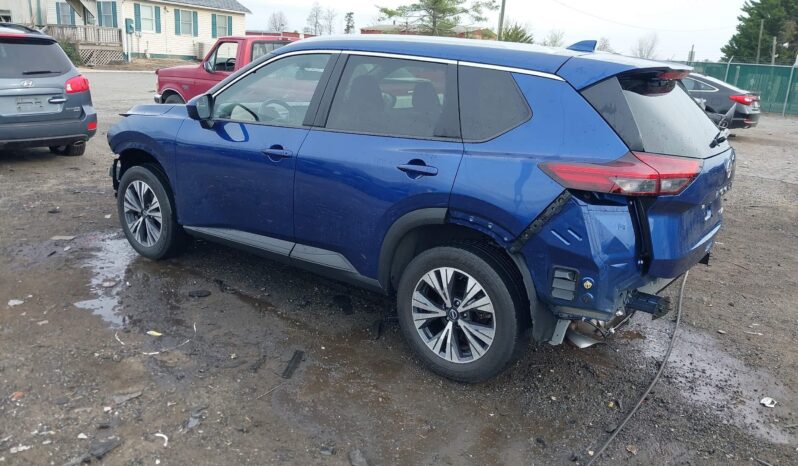 
								2023 Nissan Rogue full									