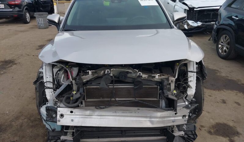 
								Toyota Venza full									