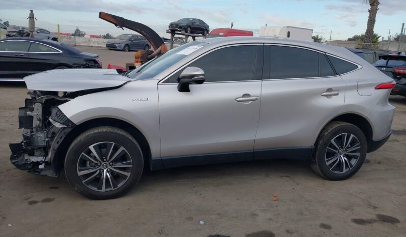 
								Toyota Venza full									