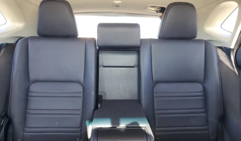 
								Lexus NX 200T full									