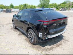 
										TOYOTA BZ4X full									